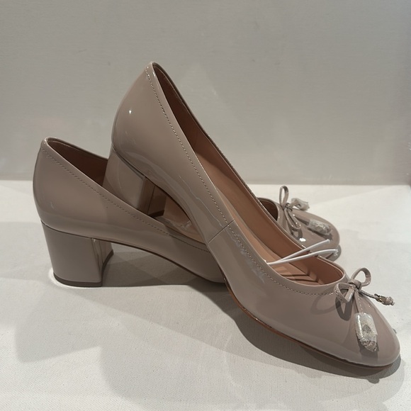 NWOB Kate Spade Beverly Bow Tusk Pattern Pumps with 2” heels. - Picture 4 of 11